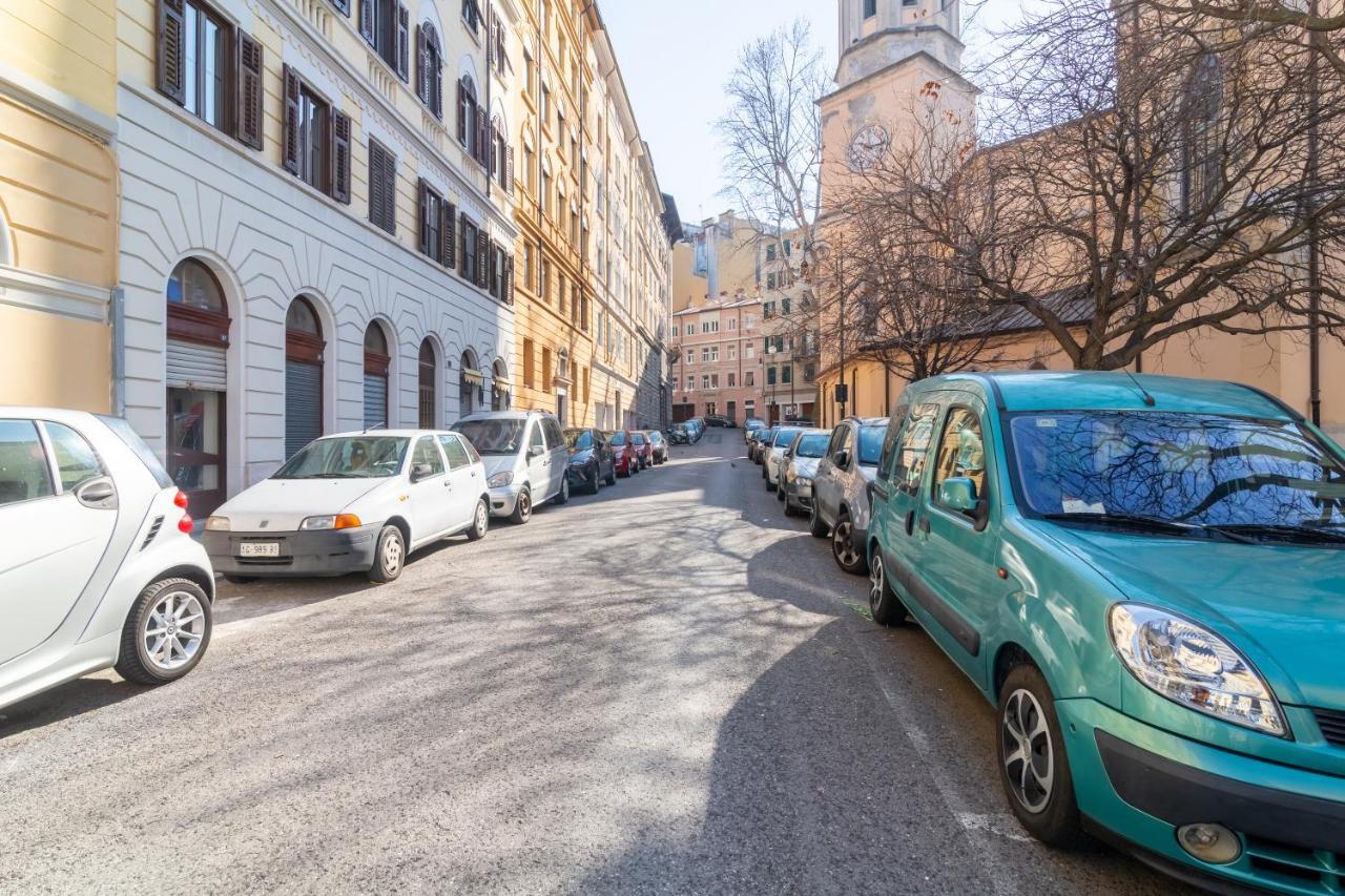 Frida Apartment Nuovo Luminoso Con Vista Aperta Trieste Exterior foto